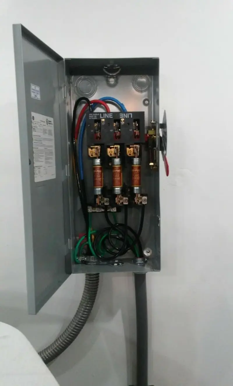 Three-phase disconnect switch installed for Smoke Detector Installation in Haledon
